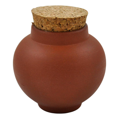 Ball pot with cork