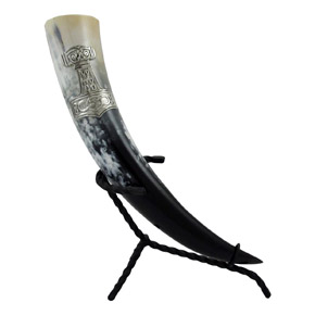 Drinking horn 3dl with Thors hammer pewter ornament