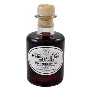 Erdbeer-Likör mit Grappa